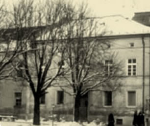 firmengeschichte_2A KWalter's erstes eigenes Firmengebäude im Jahre 1919 in der Plinganserstrasse in München.